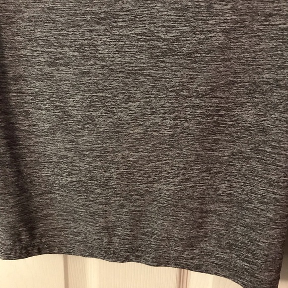 Russell Athletic Active LS Shirt Boys Small 6-7 - Picture 8 of 8